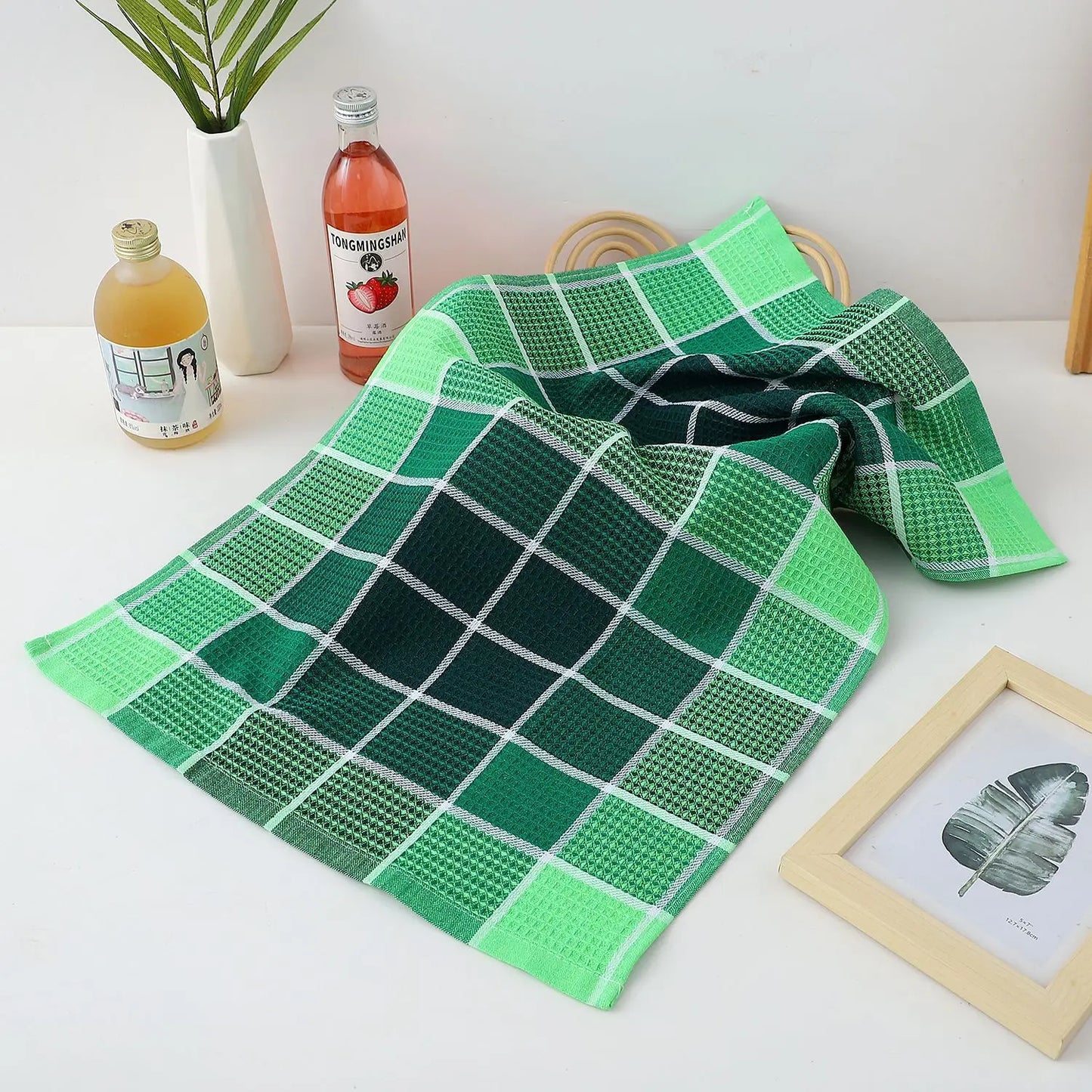 Brisa Waffle Grid Towels
